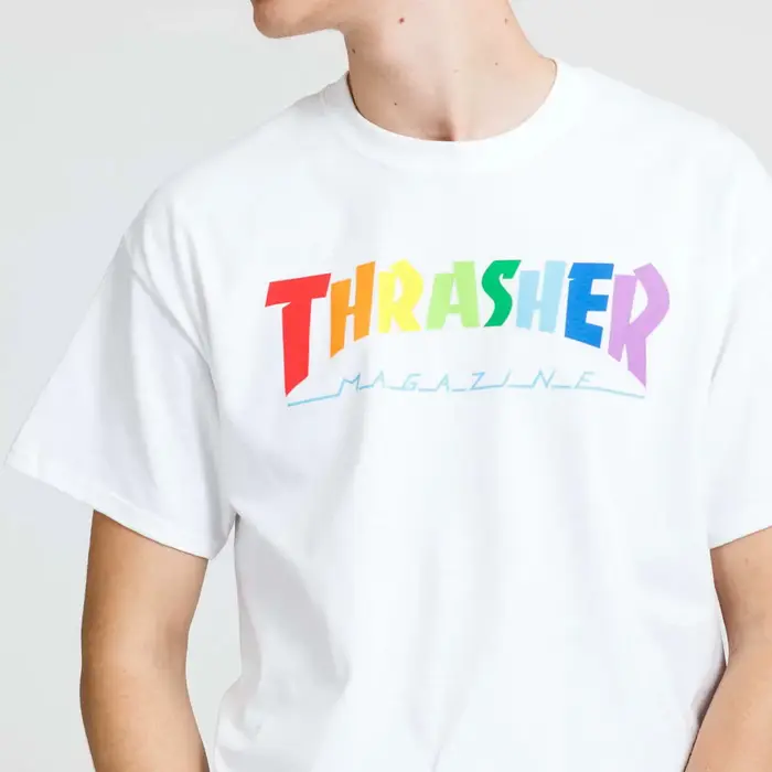 T-shirt classique en coton avec motif graphique