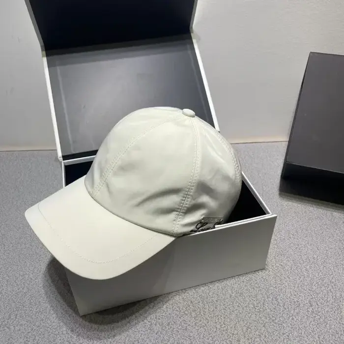 Casquette de baseball brodée de haute qualité avec logo en fer inversé, casquette à visière pare-sol