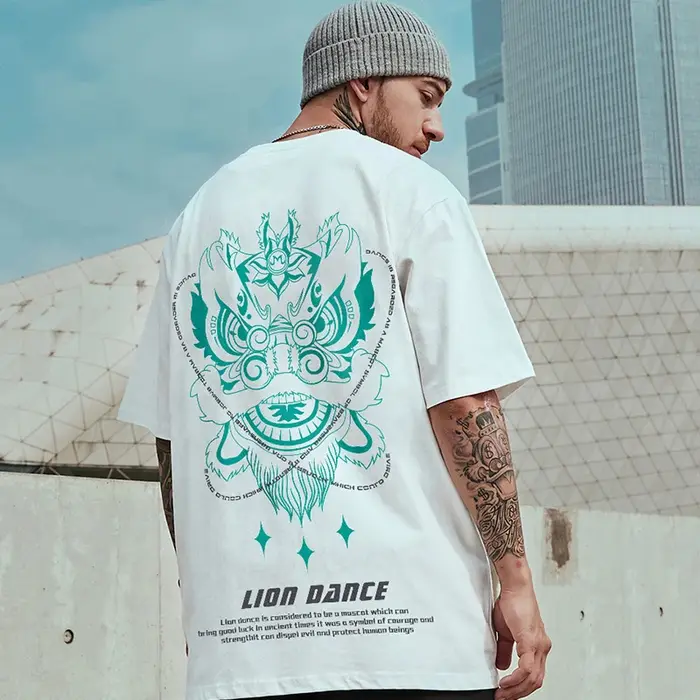 T-shirt graphique de discussion pour hommes