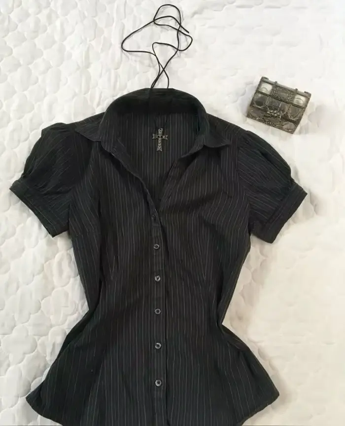Vintage esthétique femmes personnalité Y2K mince vêtements mode chemises Harajuku à manches courtes hauts femme chaude classique t-shirt décontracté