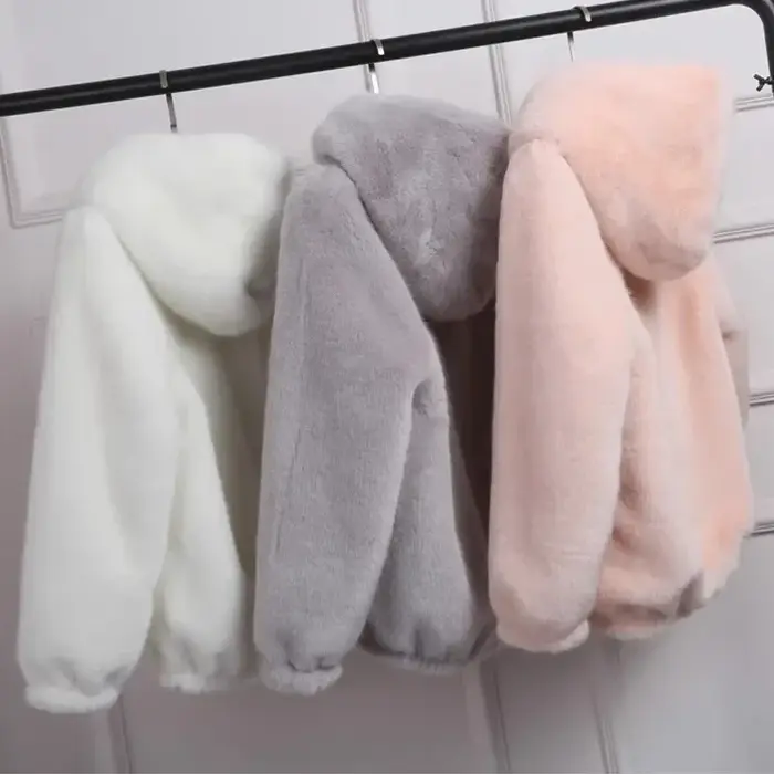 Sweat à capuche épais et moelleux pour femme