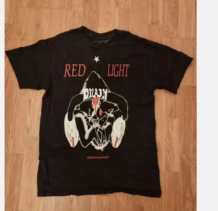 T-shirt Drain Gang Bladee Red Light, T-shirt de groupe de musique