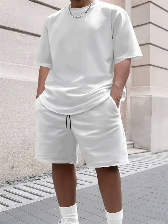 Nouvelle collection de vêtements décontractés et tendance pour hommes, style simple, pour l'été 2026