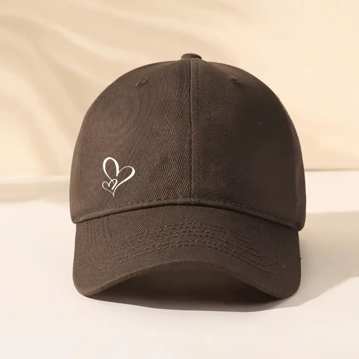 Casquette de baseball à imprimé cœur mignon, beige avec motif cœur blanc, fermeture snapback réglabl