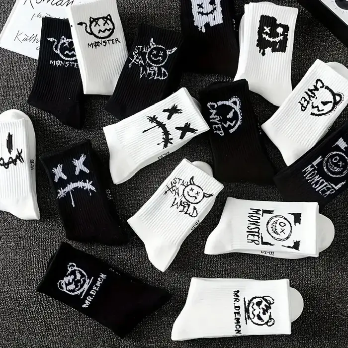 5/10 paires de chaussettes imprimées graffiti pour hommes et femmes