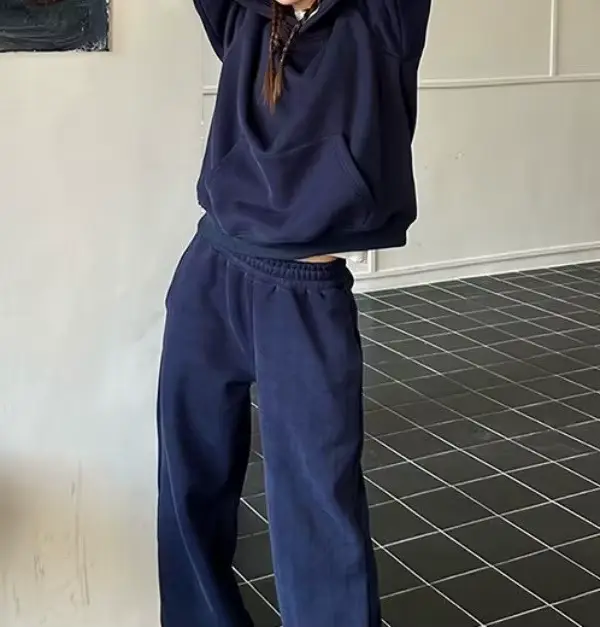 Sweat-shirt à capuche rétro de couleur unie pour femmes