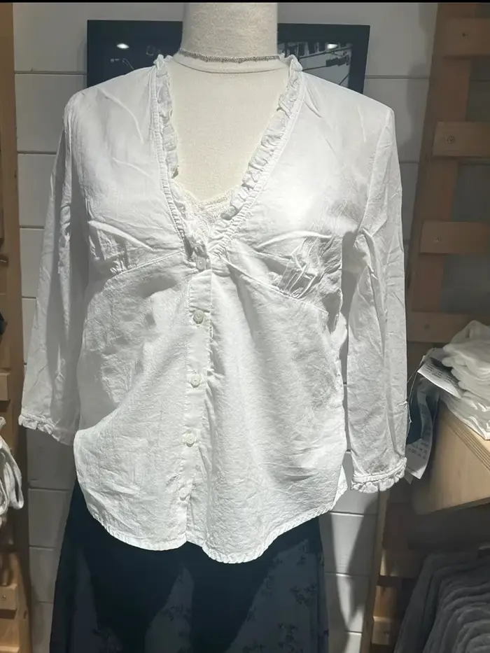T-Shirt à volants blancs pour femmes, chemisier d'été à manches volantées, col en v, Simple, doux, a