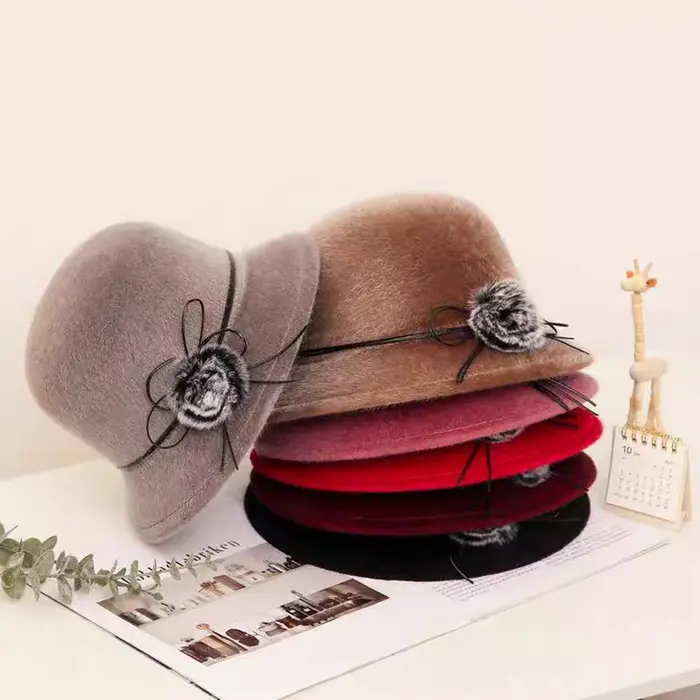 Casquette en laine vintage pour femme
