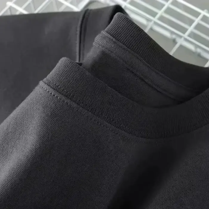 T-shirt imprimé graphique de luxe 2026 tendance pour homme et femme