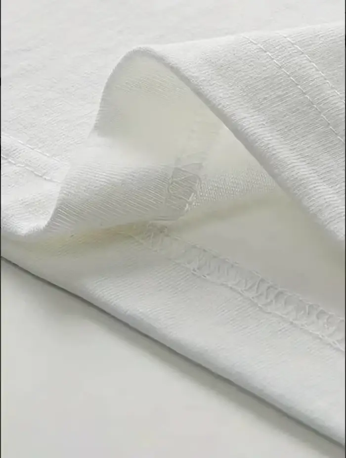 T-shirt noir à manches courtes été 2026