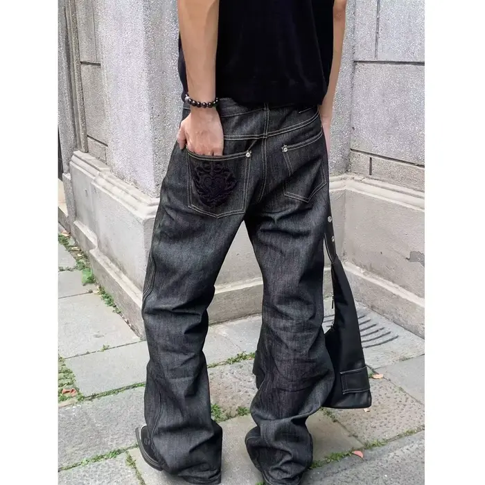 Jeans droits de style japonais