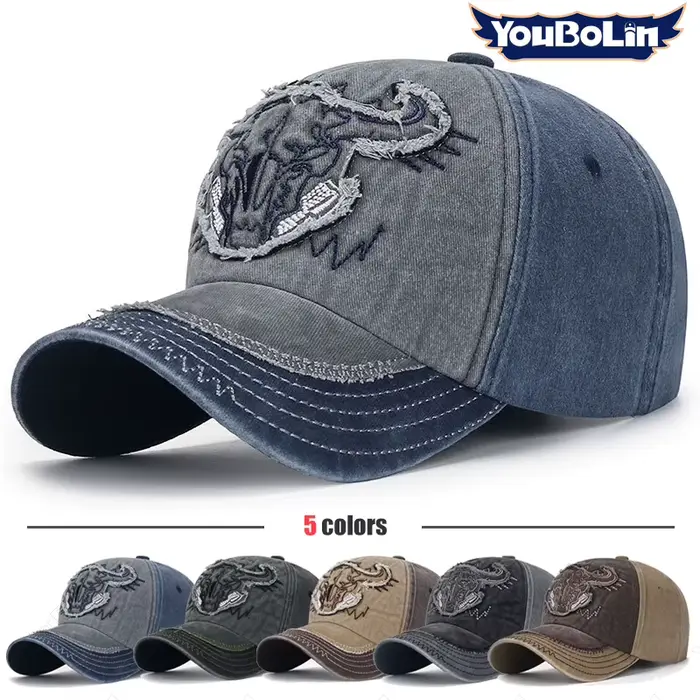 Casquette de baseball tête de taureau brodée