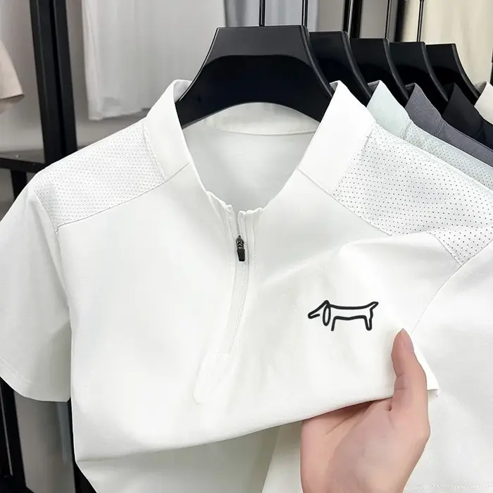 T-shirt imprimé de marque de créateur pour homme, confortable, à manches courtes, couleur unie, col rond, demi-zip, style athleisure, vêtements pour homme