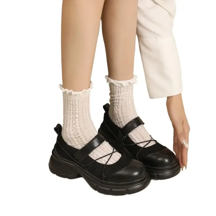 Chaussures de sport épaisses pour femmes