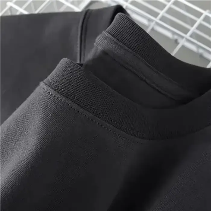 REDRUM T-shirt graphique à lettres pour femmes et hommes