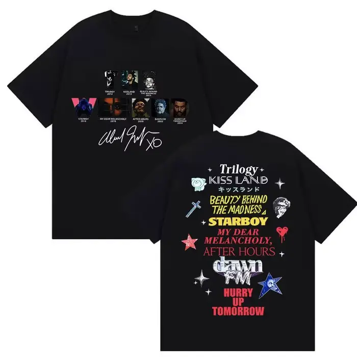 T-shirt graphique The Weeknd avec la discographie complète de l'artiste, en coton noir, à manches co