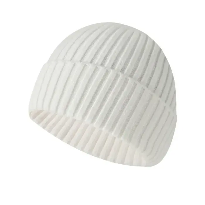 Logo brodé personnalisé hiver tricoté pull chapeau couleur unie chaud décontracté hommes et femmes à bord court crâne bonnet Gorras