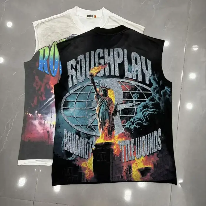 T-shirt sans manches à col rond imprimé lettres