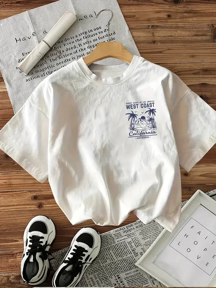 Côte ouest impression graphique avec palmiers t-shirt à manches courtes femmes