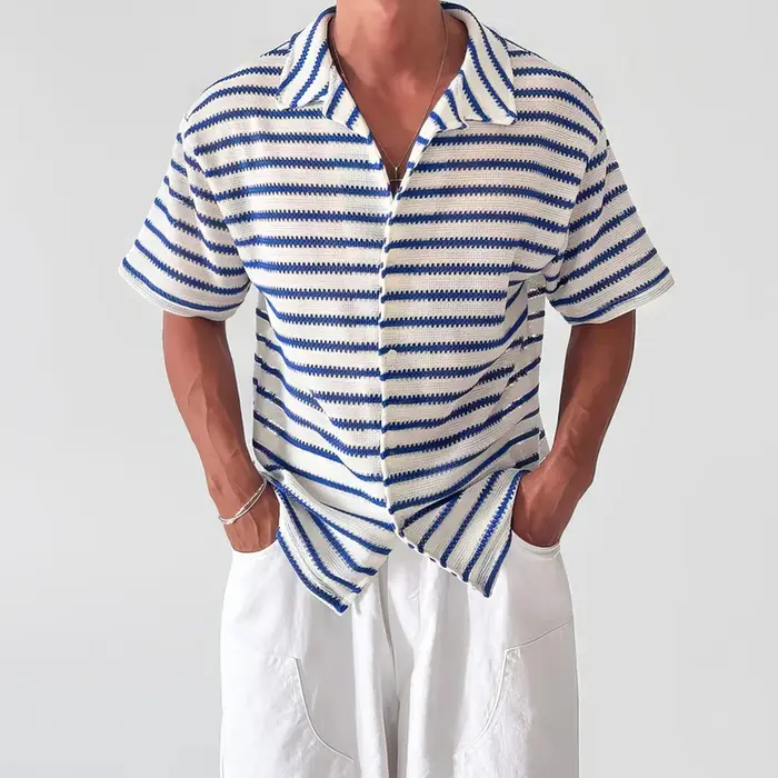 Chemise à manches courtes rayée, chemise décontractée polyvalente, haut personnalisé pour hommes, pr